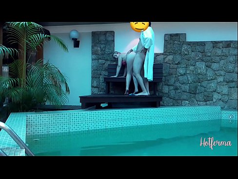 ❤️ Boss uzaicina kalponi uz baseinu, bet nevarēja pretoties karstu ❤ Slepkavas pie lv.pornsos-com.ru ﹏